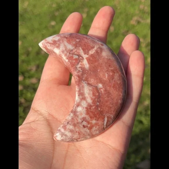 (RELISTED) ✨ HP ✨ Red Jasper ✨ Moon Carving ✨ - Picture 4 of 7